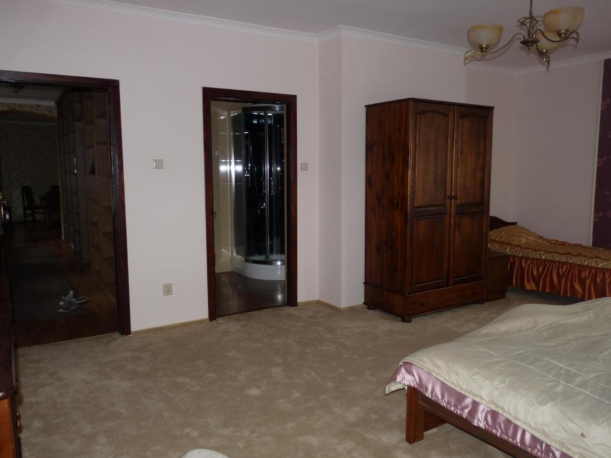 Dwor Komorowo Extérieur photo